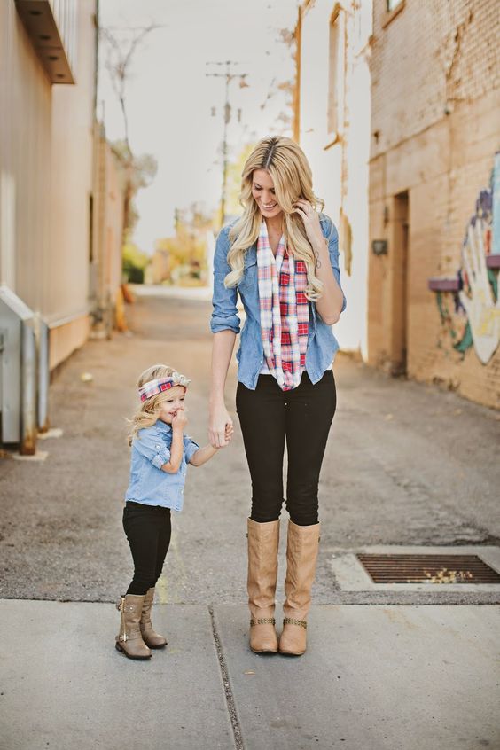 mum and daughter outfit
