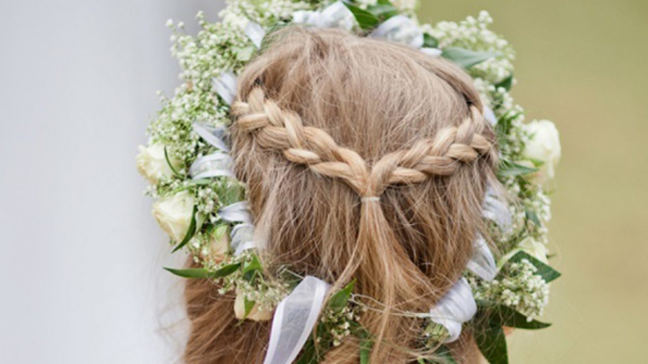 30 Pretty And Fabulous Flower Girl Hairstyles Perfect For