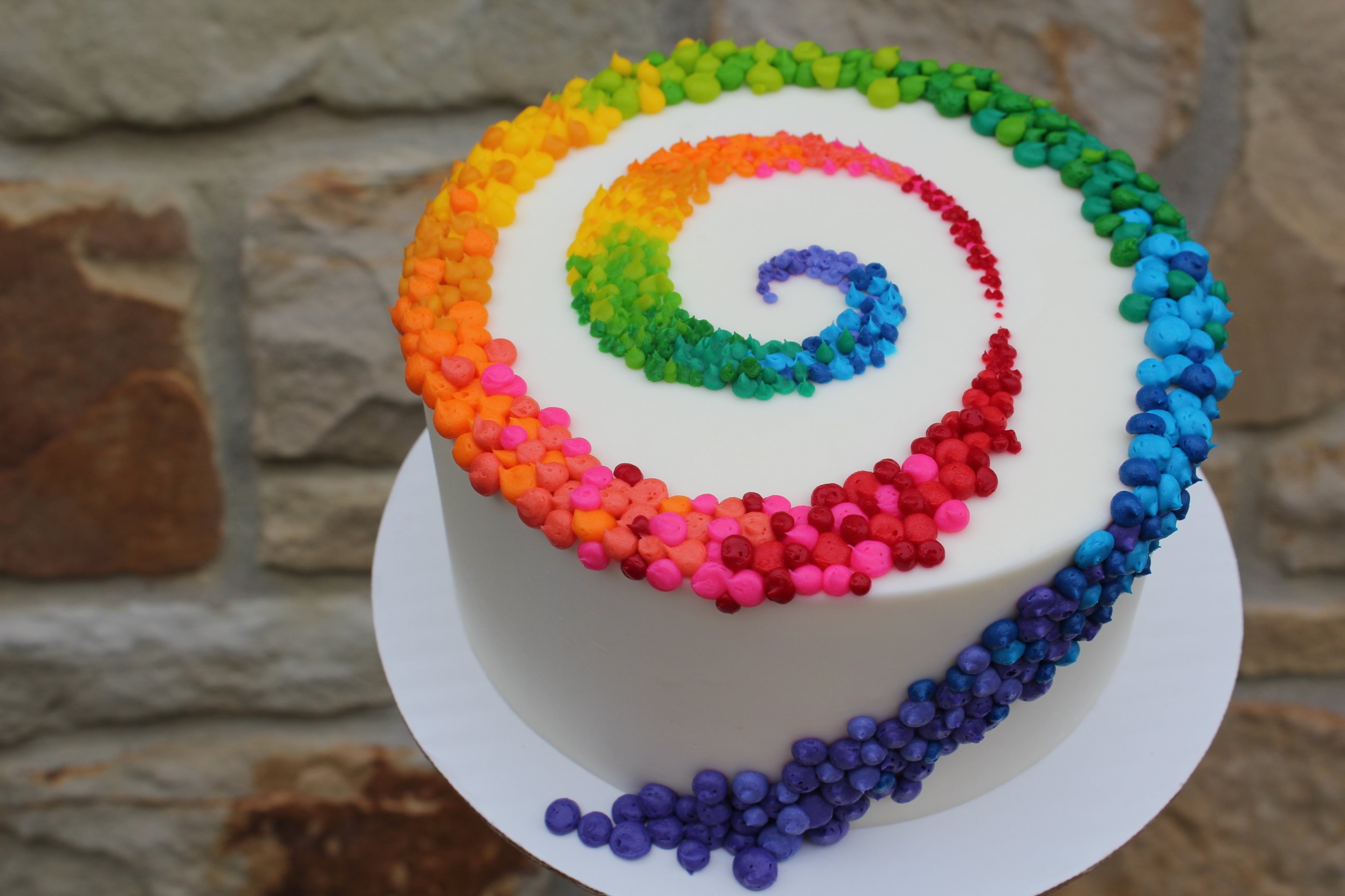 15+ Rainbow Cakes that Look too Perfect to Eat | momooze.com