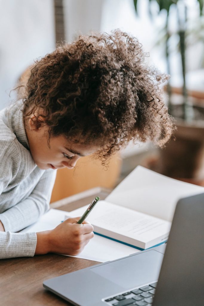 3 Simple Ways to Help Your Kids Be More Productive Students