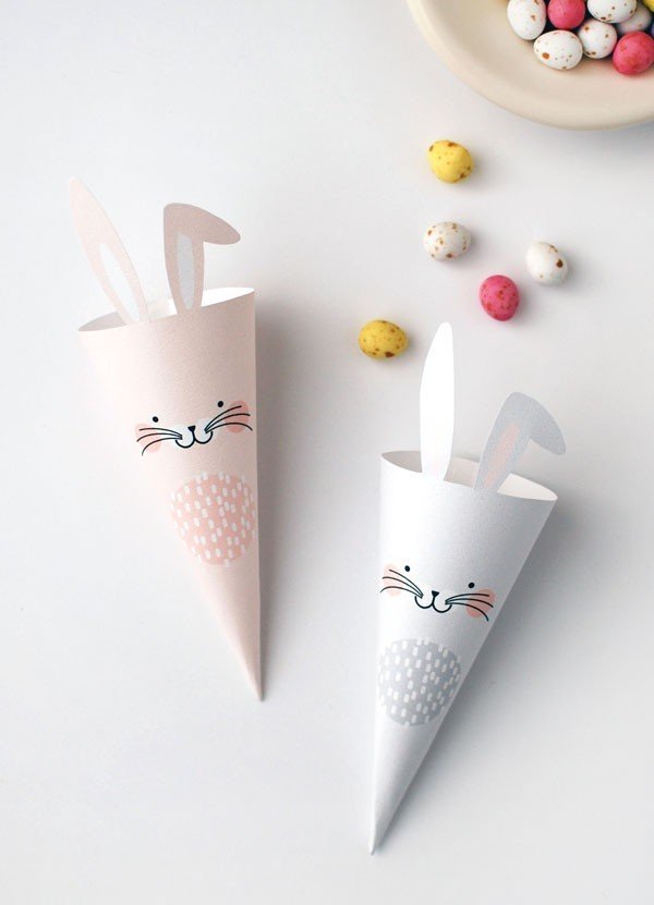 30+ Creative DIY Easter Crafts for Kids printable Easter bunny treat cones momooze.com online magazine for moms