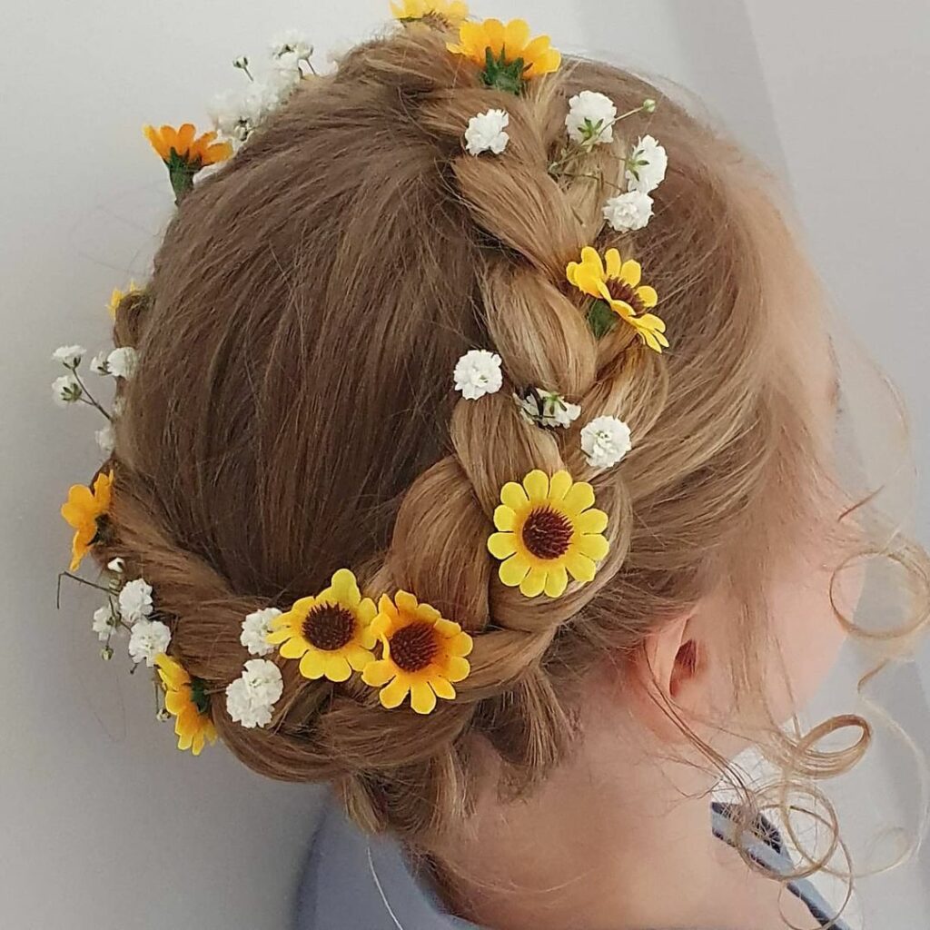 Best Hairstyles for First Communion