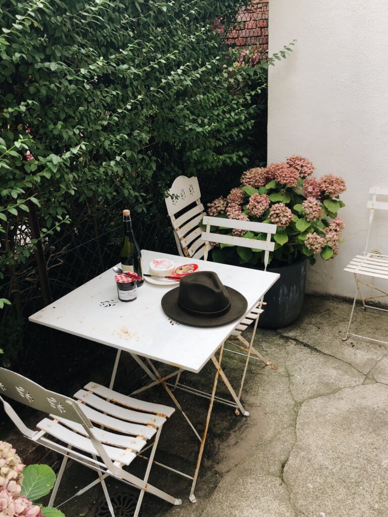 5 Easy and Fast Patio Makeover Ideas To Welcome Spring