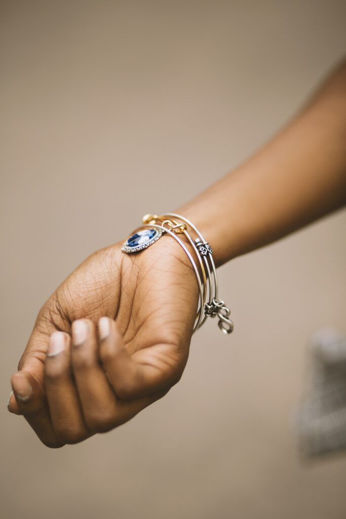 A Comprehensive Guide to Choosing the Perfect Bracelet