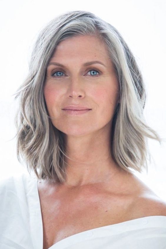 Hairstyles for 50-Year-Old Women