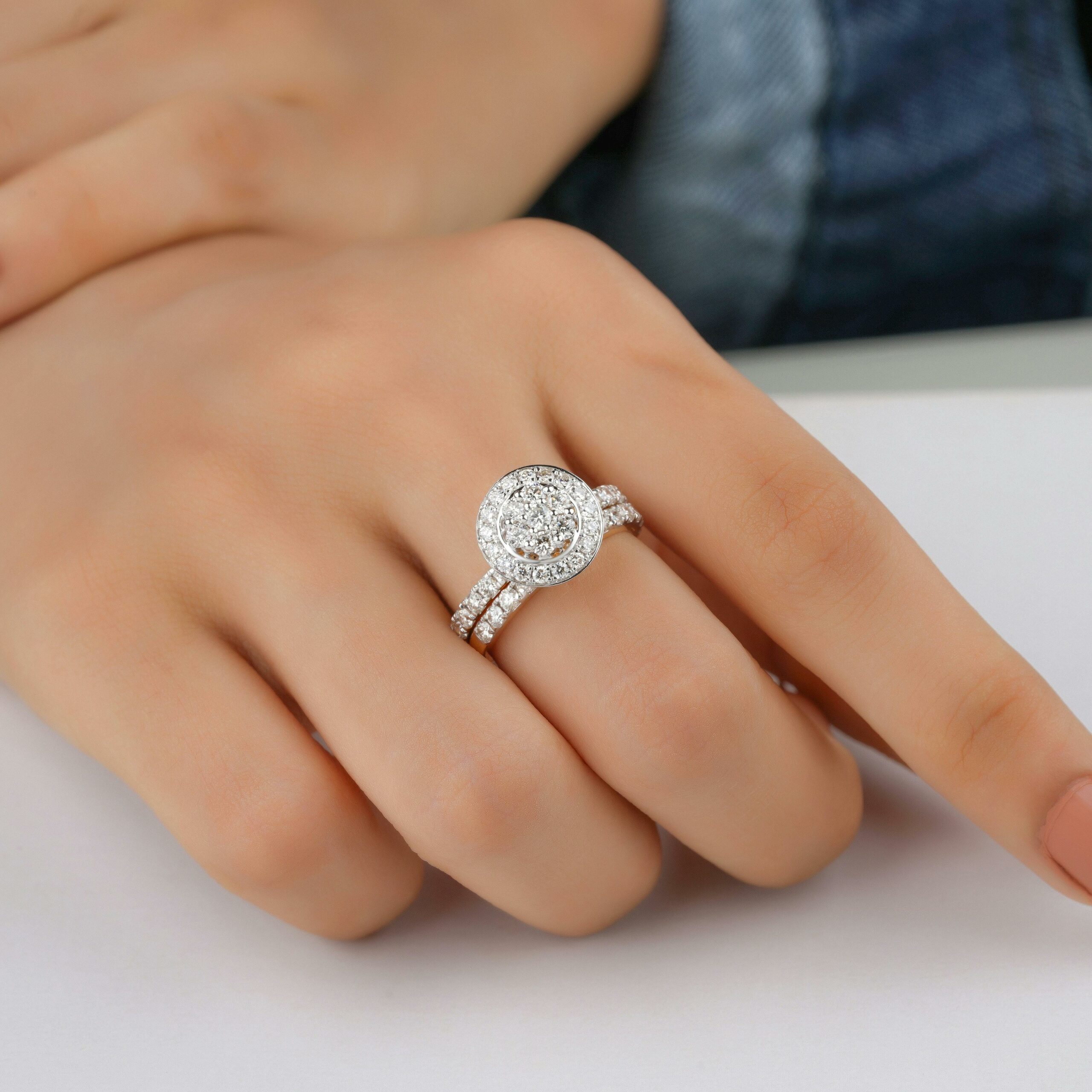 Consider These 6 Things When Buying a Diamond