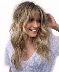 20+ Cute Hairstyles With Bangs | Momooze.com