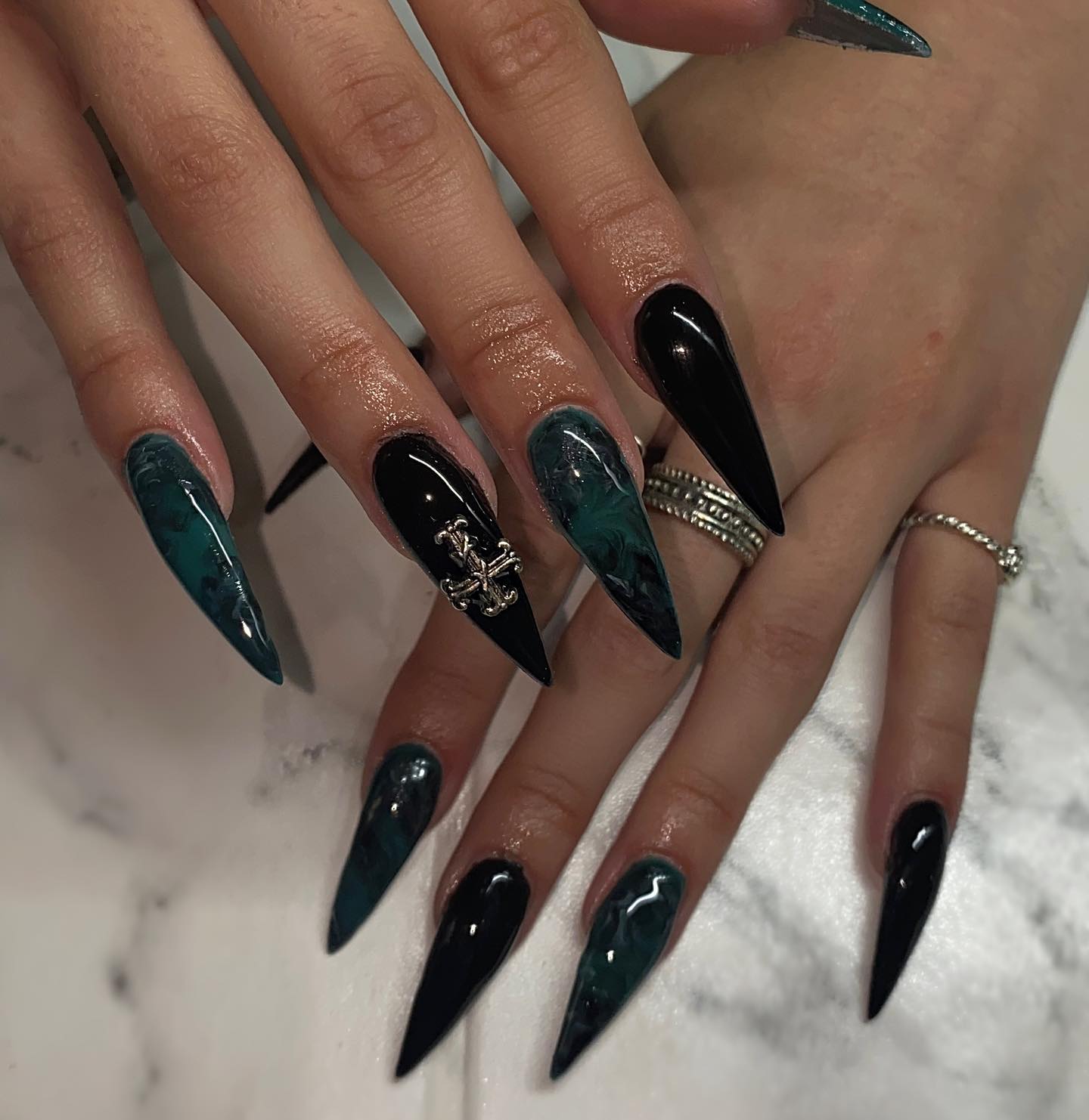 Dark Army Green Press on Nails Fall Nails Matte or Gloss Choose Your Shape  Coffin Nails Stiletto Nails Glue on Nails - Etsy