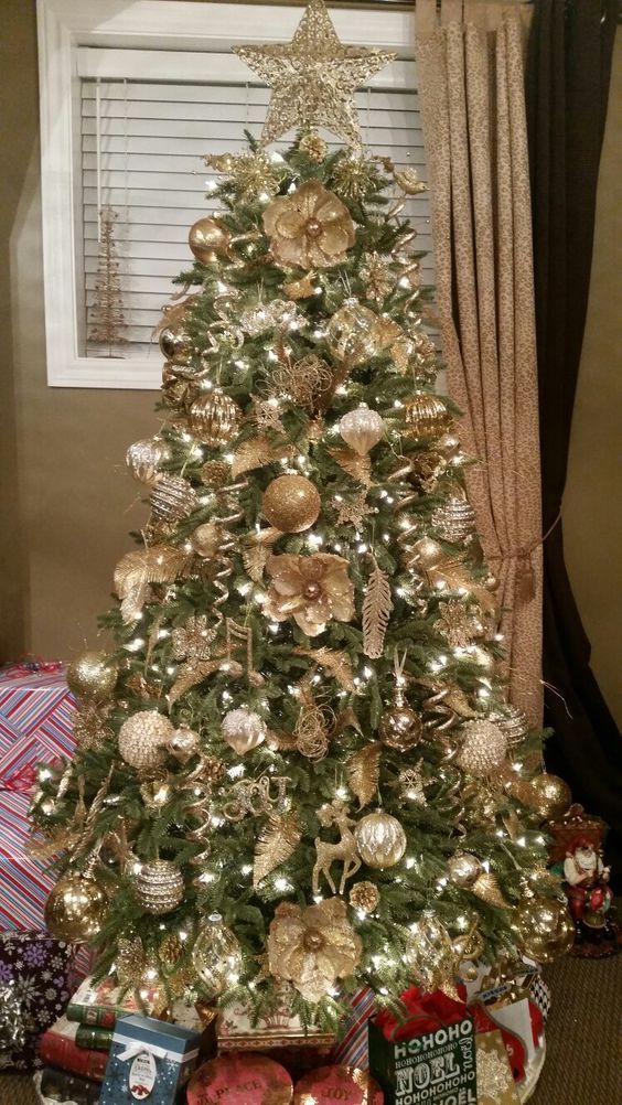 Gold Christmas Tree 23