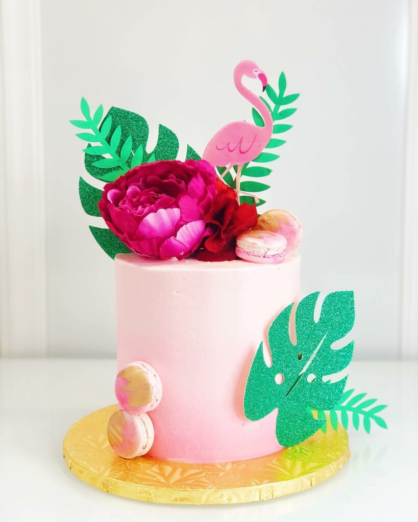 Hawaiian Theme Cake