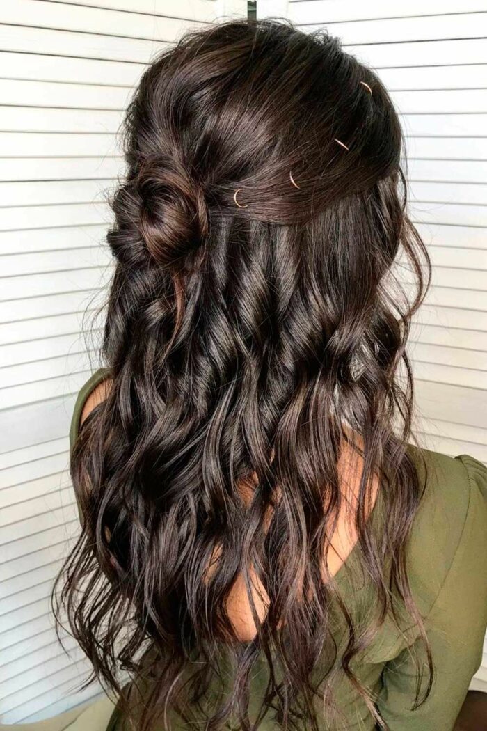 33+ Stylish Fun Hippie Hairstyles You Can Try Today