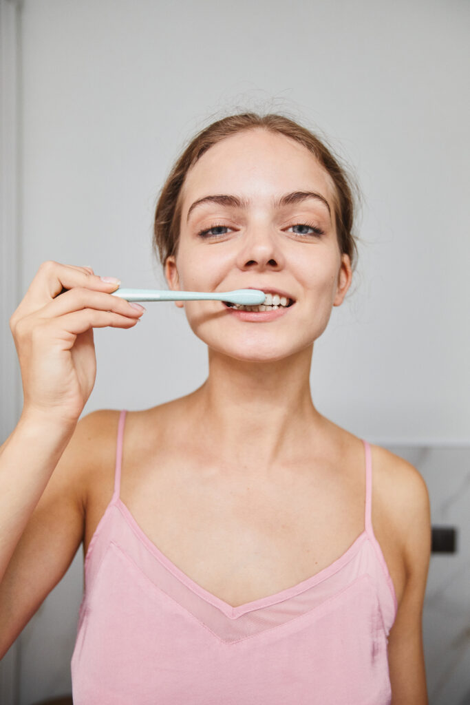 How To Make Your Dental Cleaning Last Longer 1