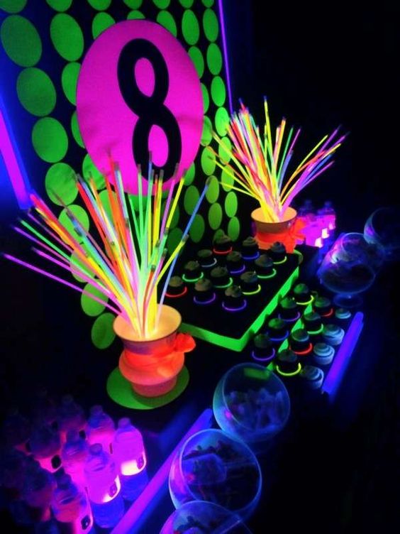 50+ Awesome Glow Stick Ideas  Glow in dark party, Glow party decorations,  Glow birthday party