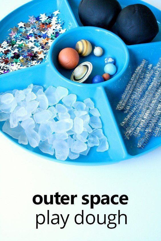 Playdough Ideas for kids outer space