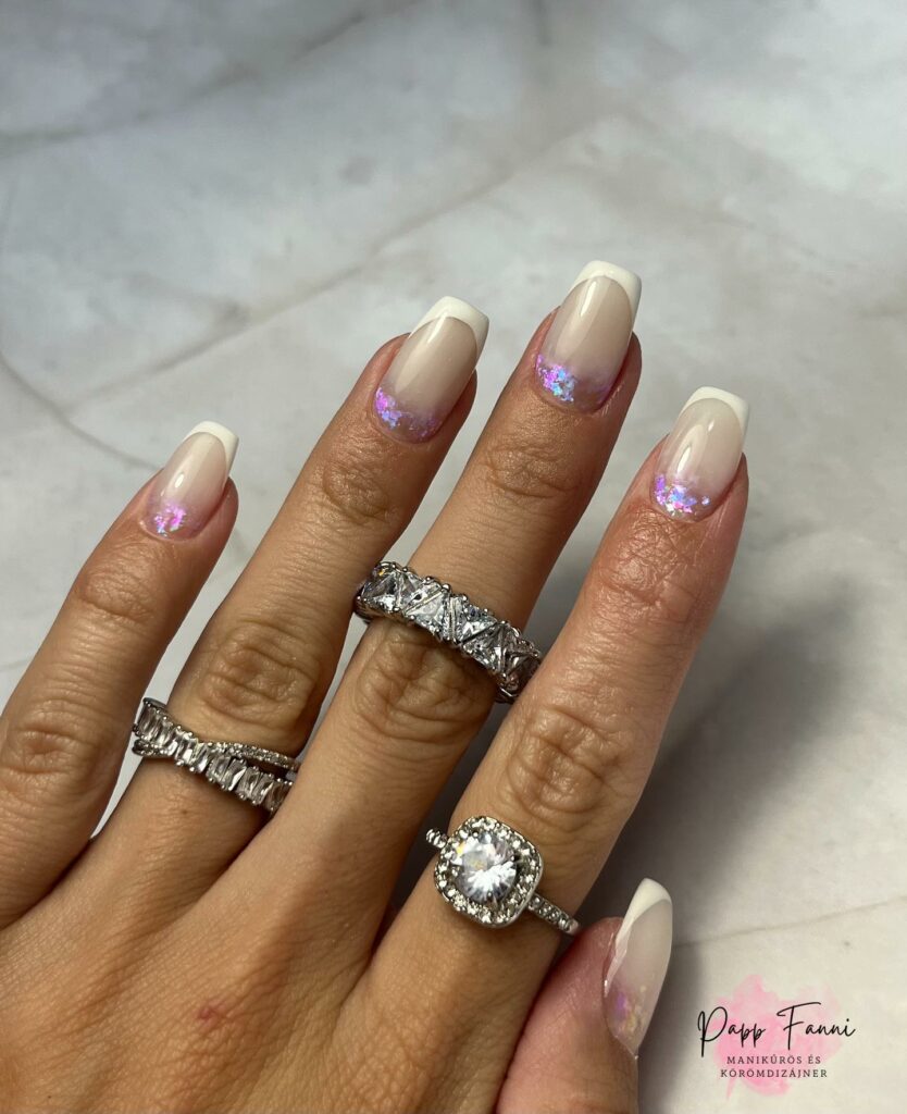 Short Nails With Diamonds