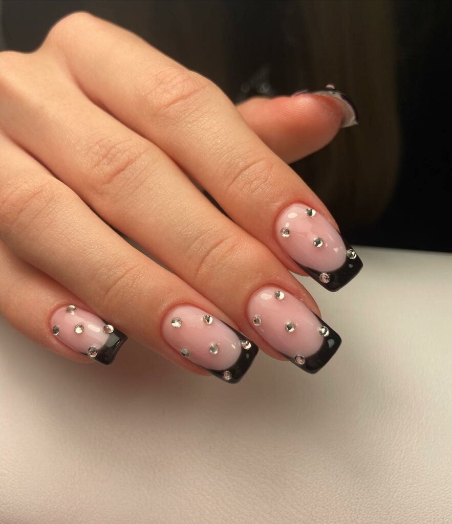 Short Nails With Diamonds