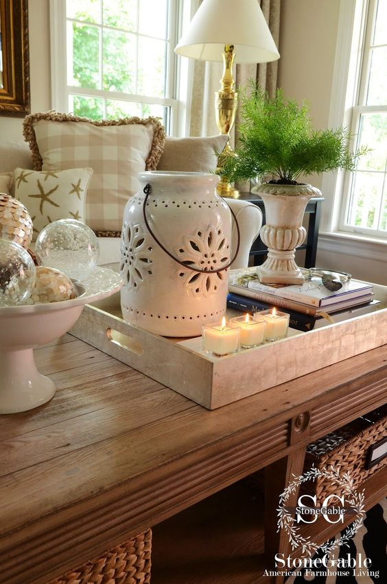 how to decorate coffee table