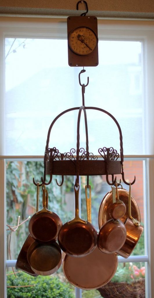 Stylish Ways To Display Your Copper Cookware 2