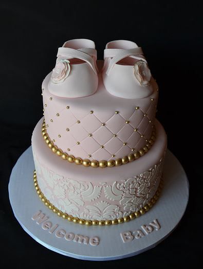 The Most Gorgeous Baby Shower Cakes For Girls 1