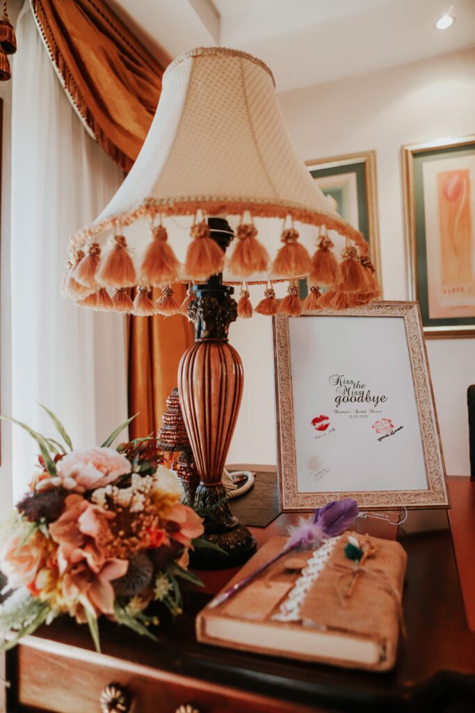 Incorporate Vintage Elements Into Your Wedding