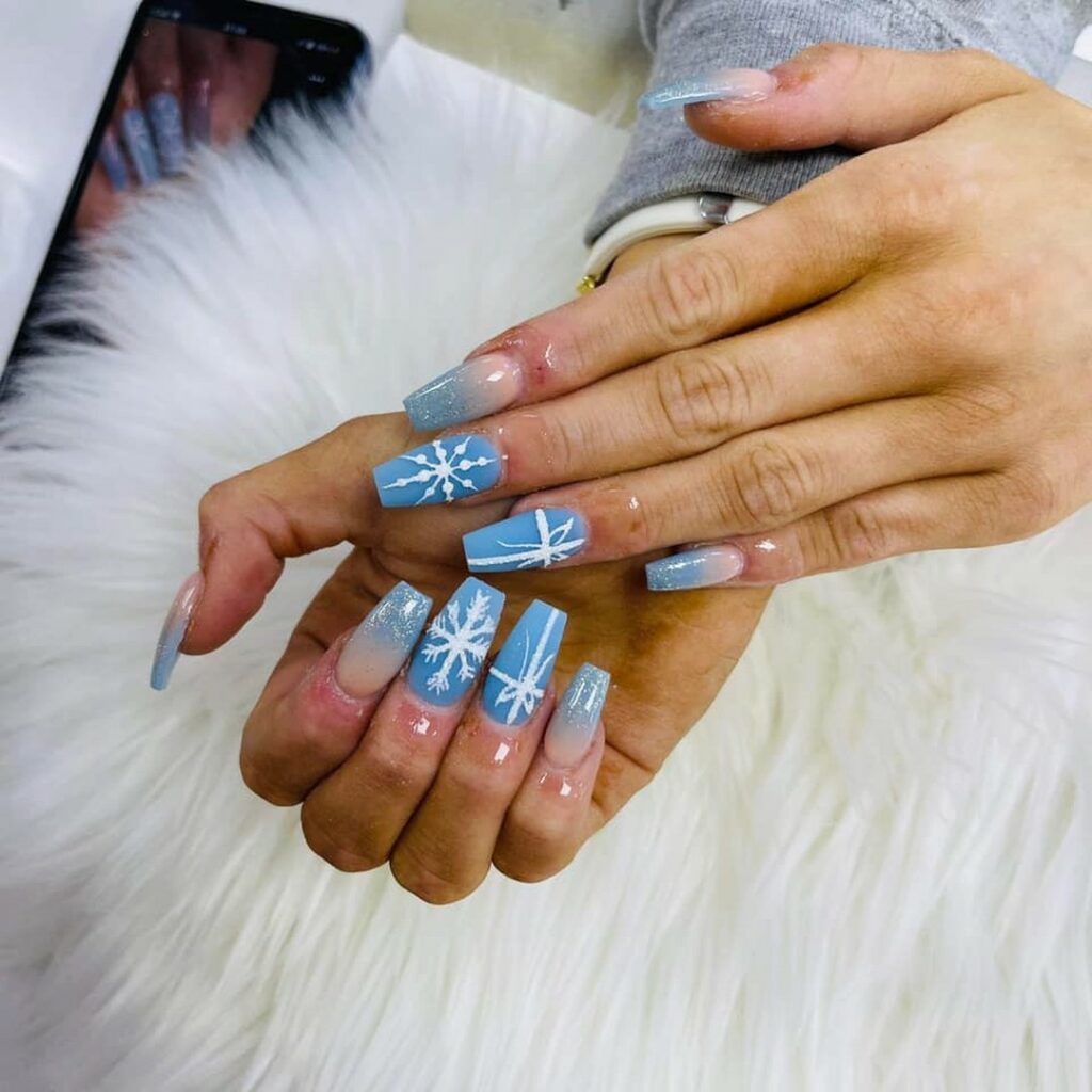 Winter Ombre Nails