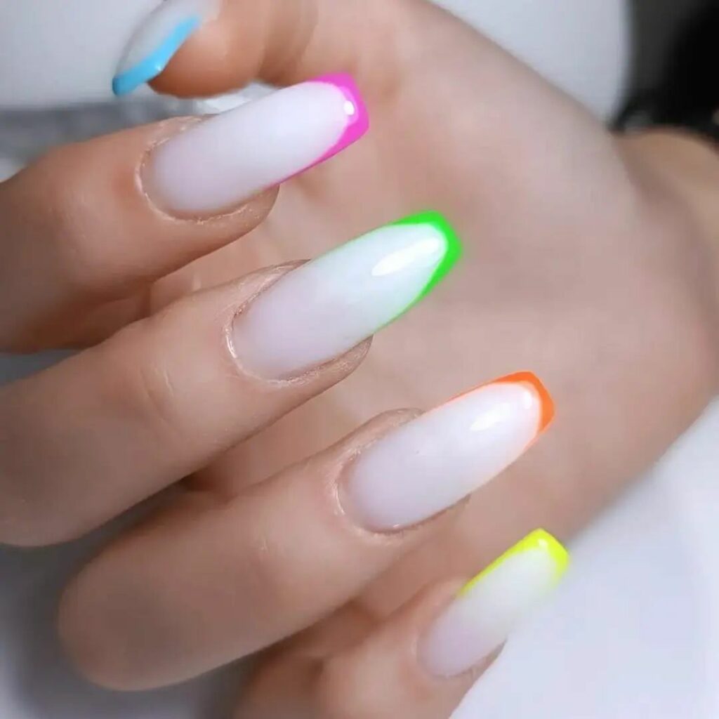 Alternating Ombre Nails