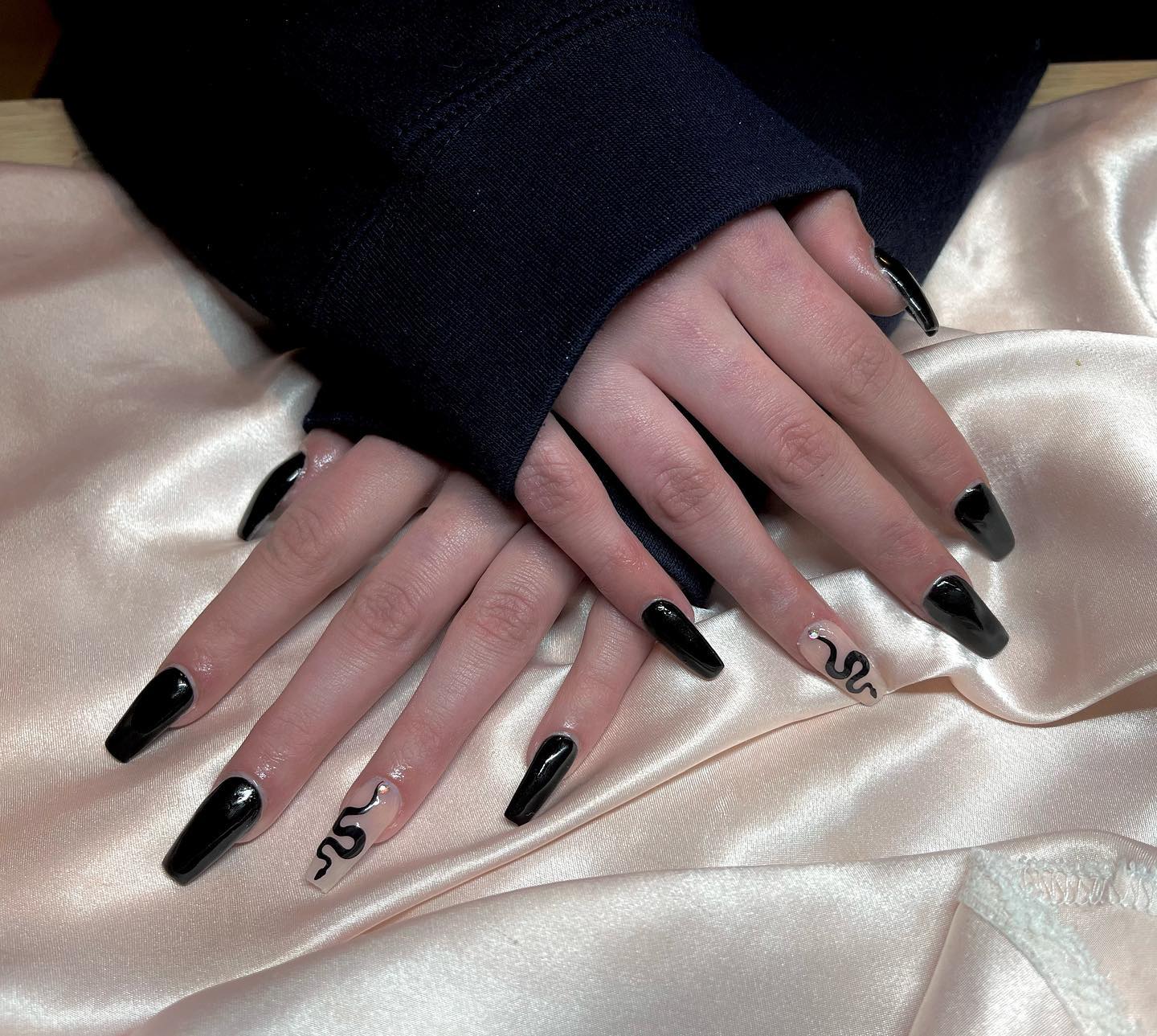 black coffin nails