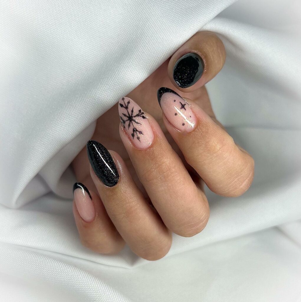 black glitter nails ideas