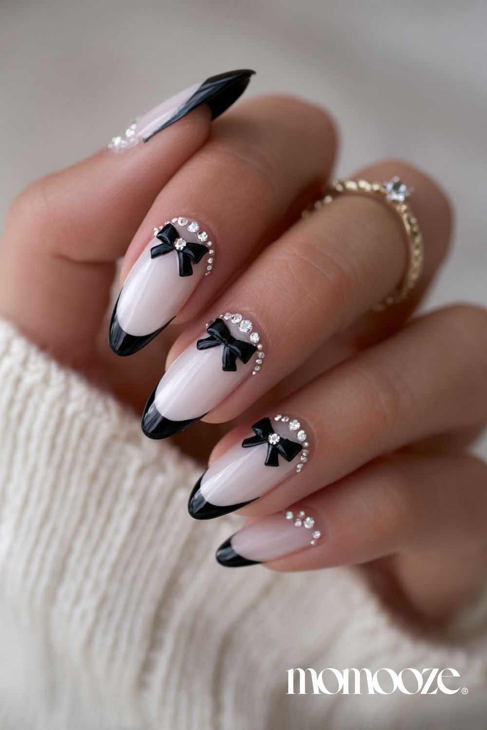 27+ Gorgeous Black Winter Nails That Are Way Chicer Than Red 85 black winter nails 21