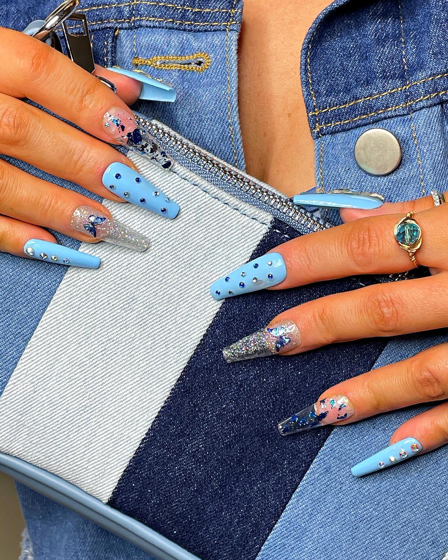 blue coffin nails