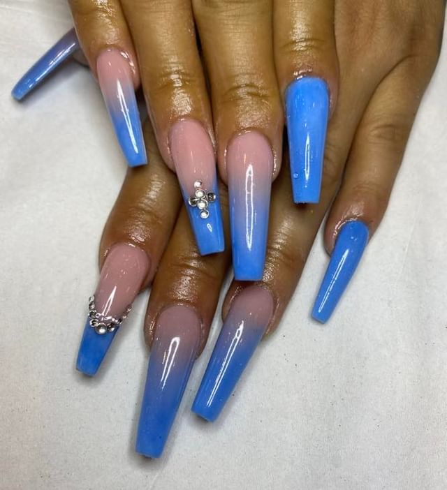bright summer nails
