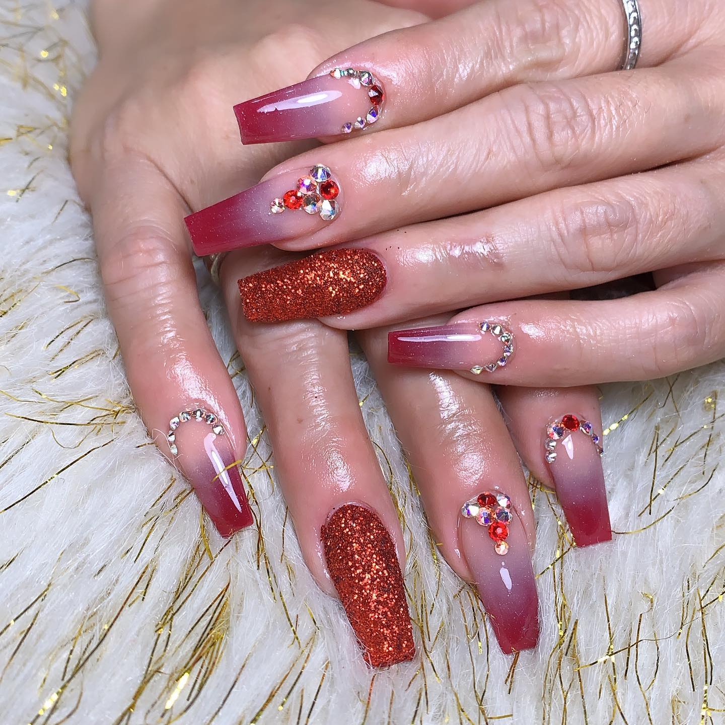 🌸✨ 2024 Trends: Pretty in Pink Ombre Nails! 🌸✨ | by Nailkicks | Medium