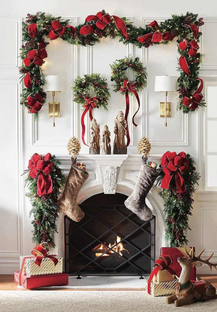Christmas Decor Ideas for Fireplace