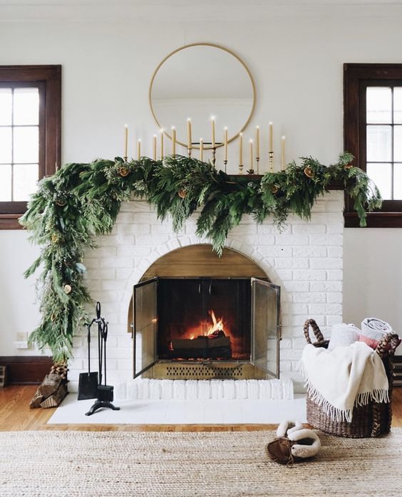 Christmas Decor Ideas for Fireplace