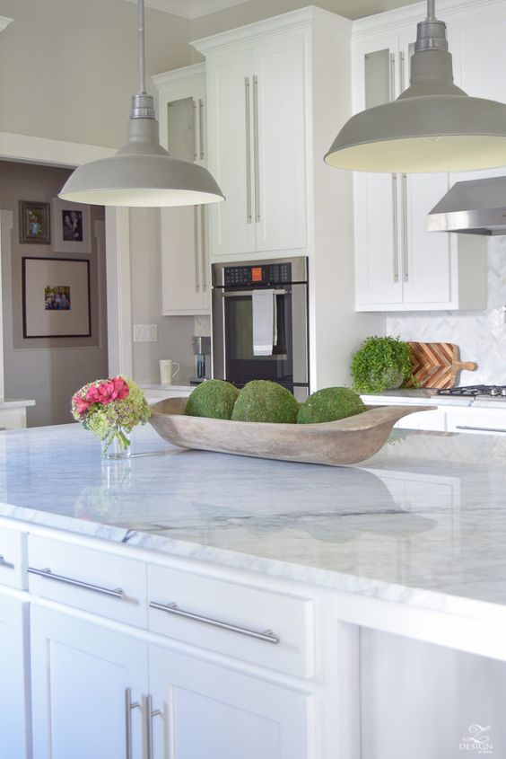 Decorations For a Kitchen Island