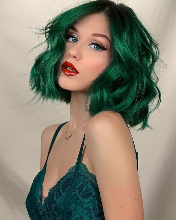 Light to Dark Green Hair Colors  41 Ideas to See Photos