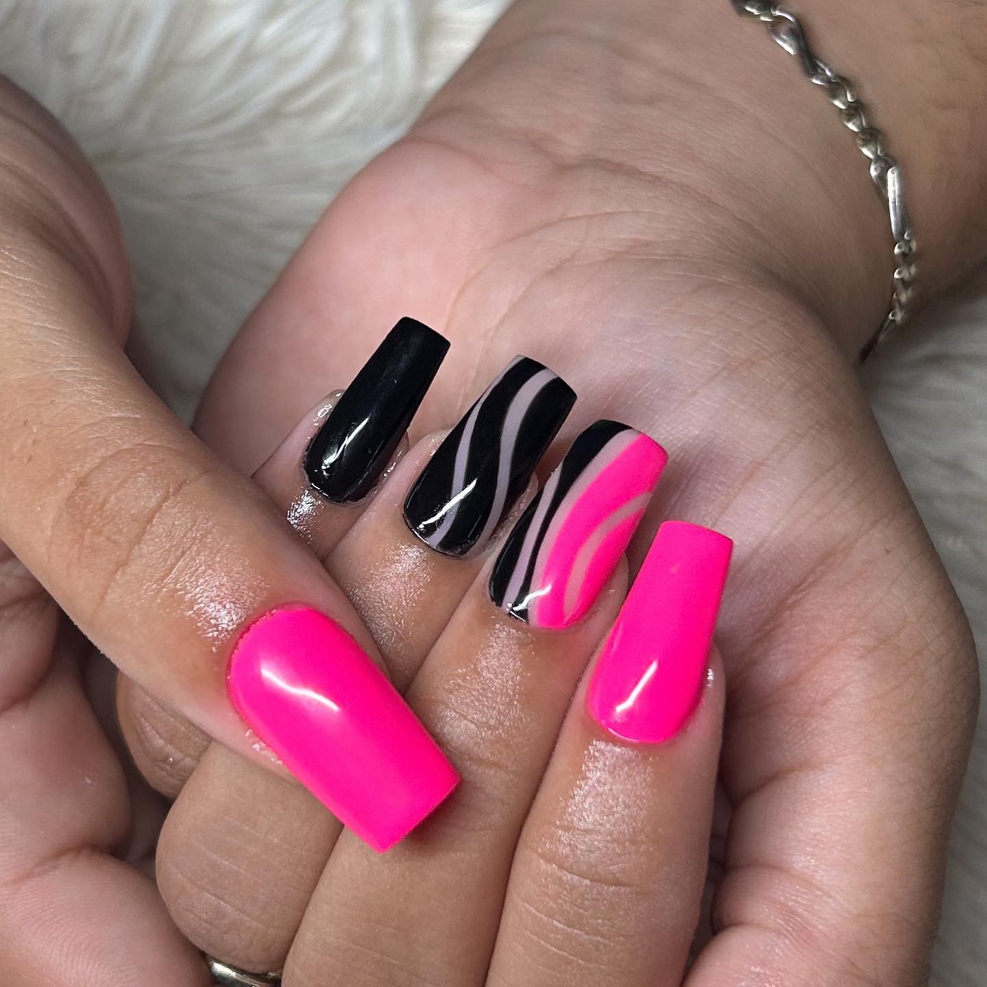 Tutorial for Newbie. Black and Pink Ombre nail #nailstutorial #nailsar... |  TikTok