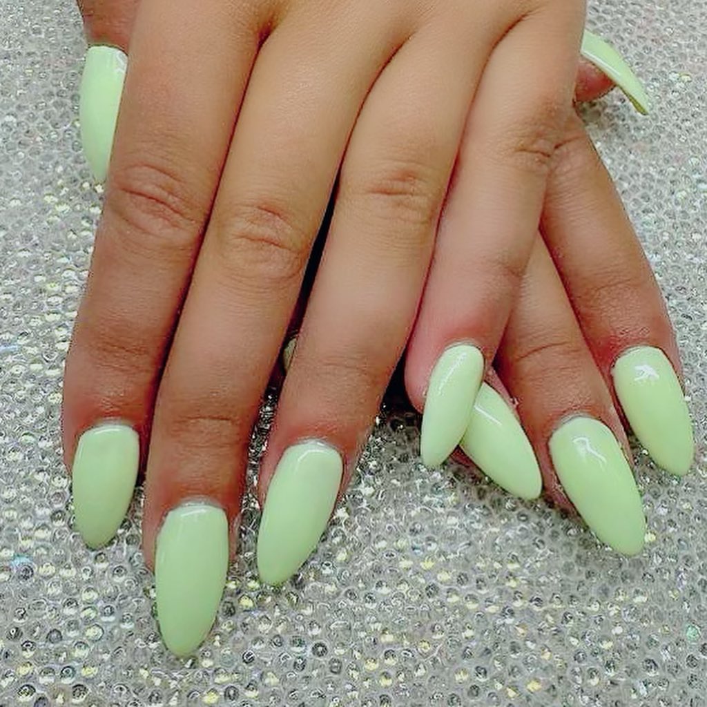 lime green nails