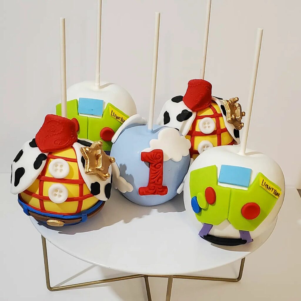 Toy Story Cakes