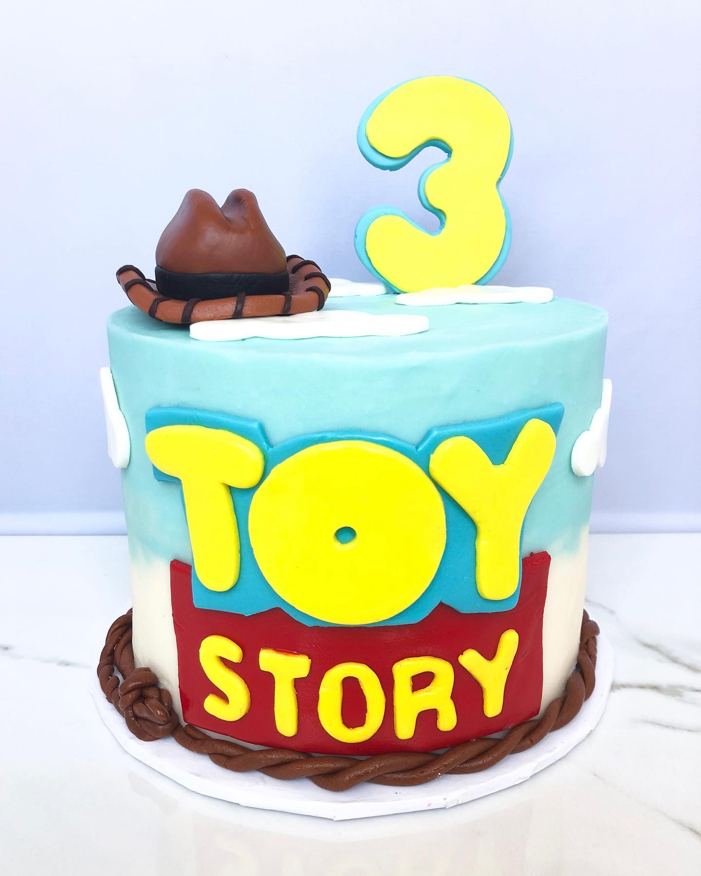 Toy story inspired cake topper/ 3D shaker decoration