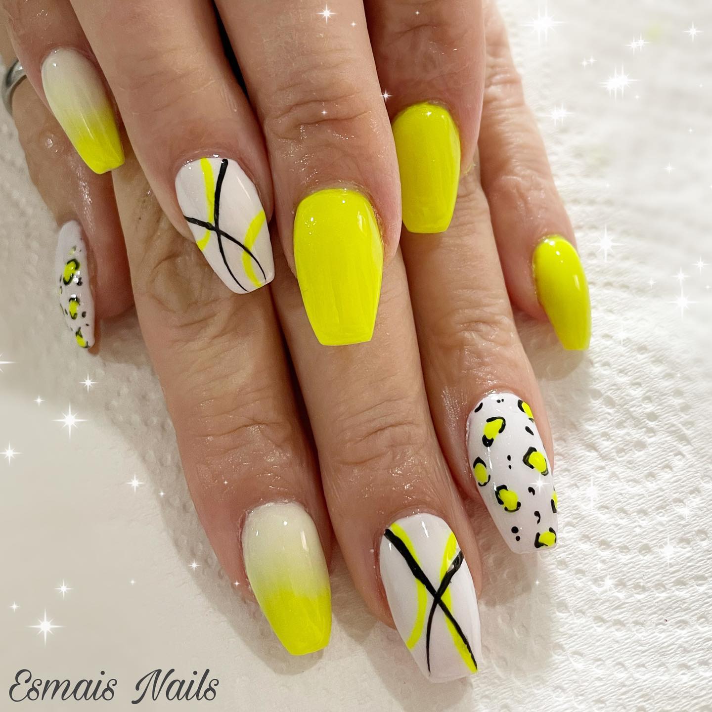 yellow gel nails 30